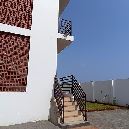 Sol Rouge Private Pool Villa Auroville Extérieur photo